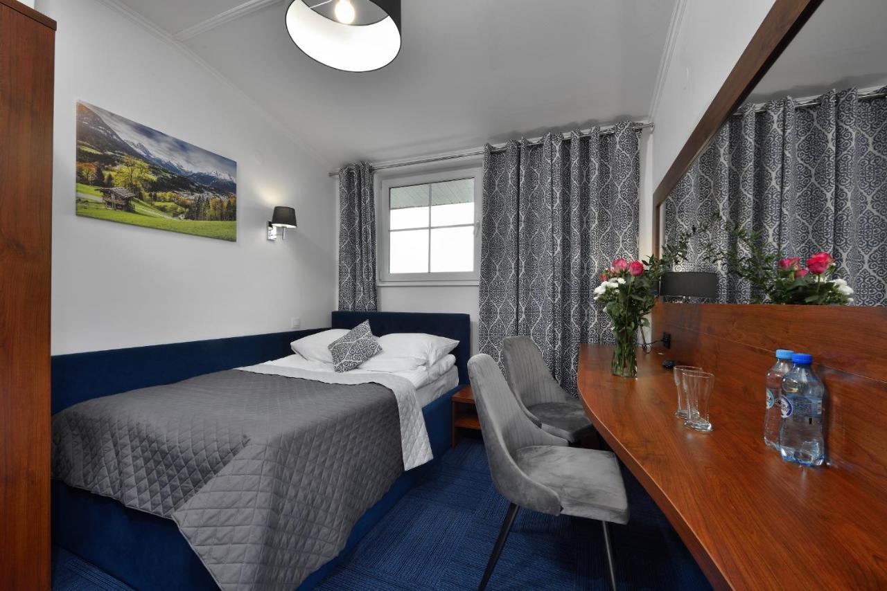 Hotel Agat Piotrków Trybunalski Exteriér fotografie