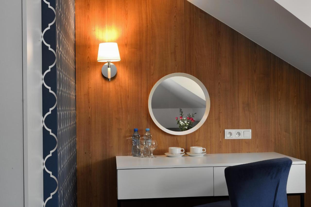 Hotel Agat Piotrków Trybunalski Exteriér fotografie