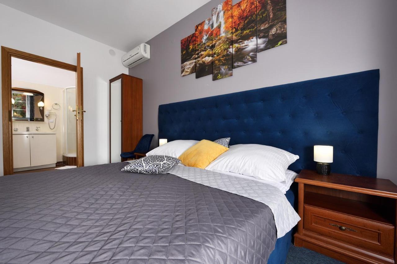 Hotel Agat Piotrków Trybunalski Exteriér fotografie