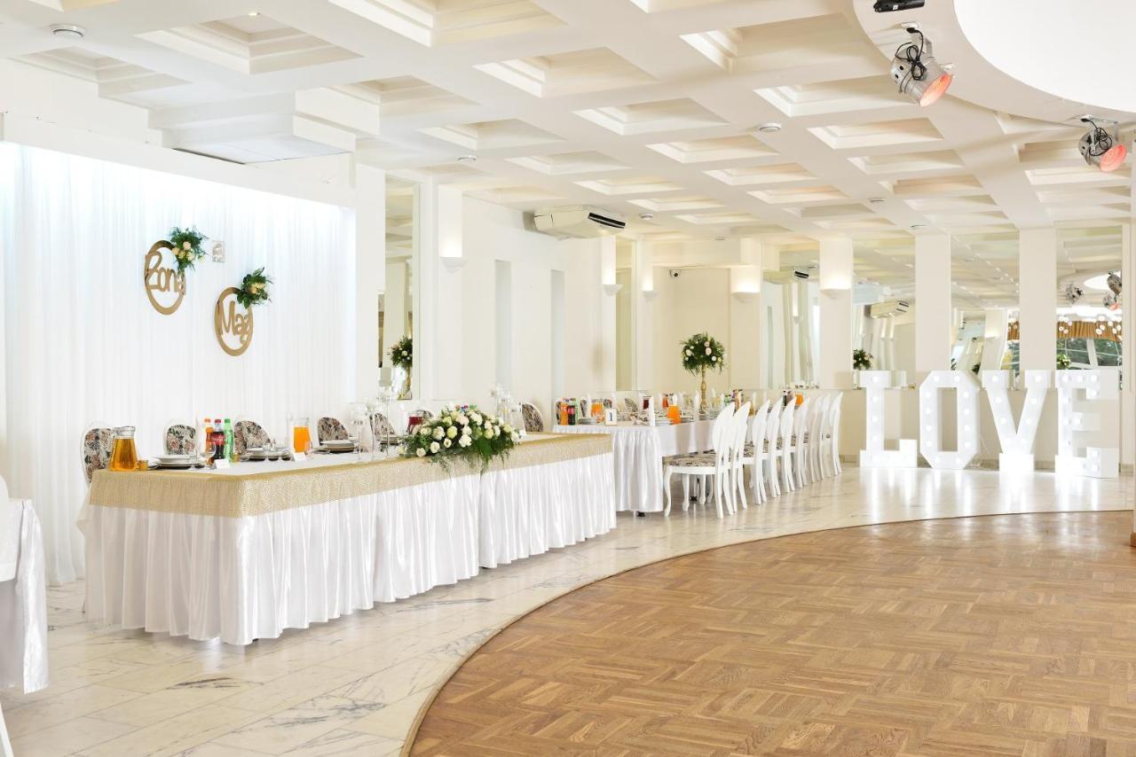 Hotel Agat Piotrków Trybunalski Exteriér fotografie